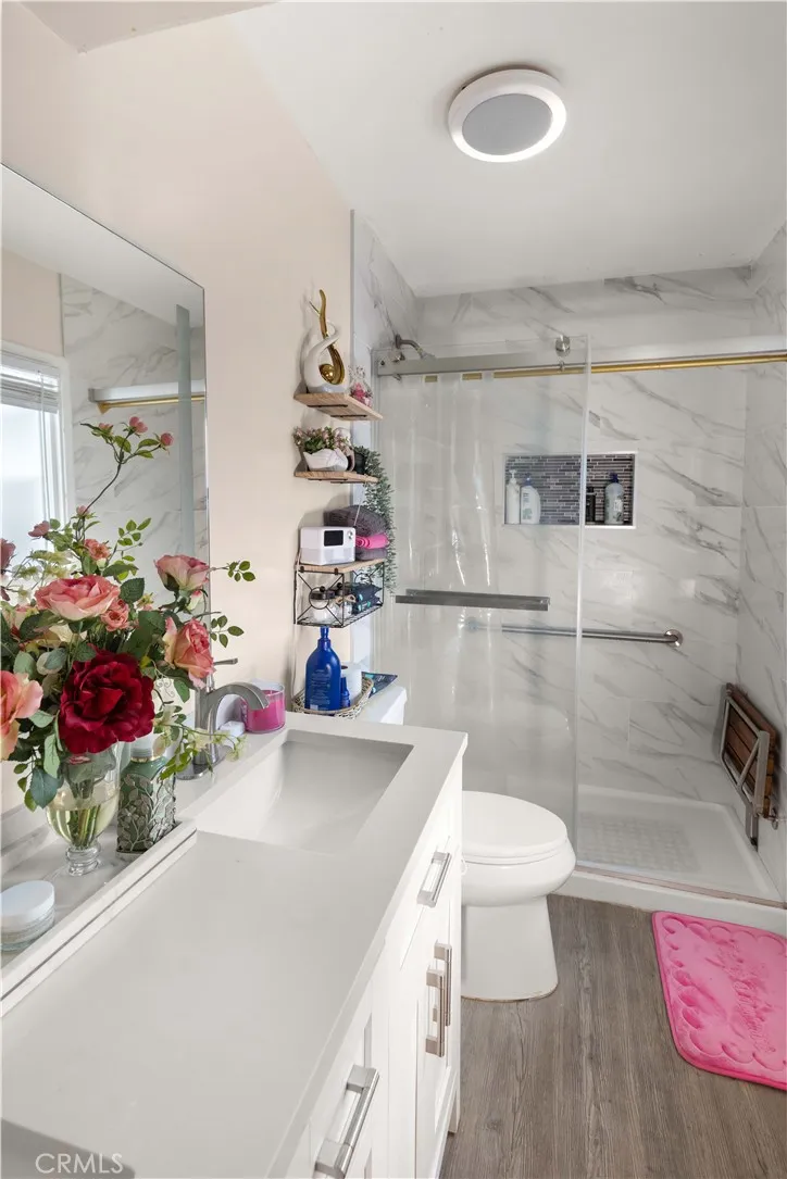 11015 Santa Gertrudes Whittier, CA 90604