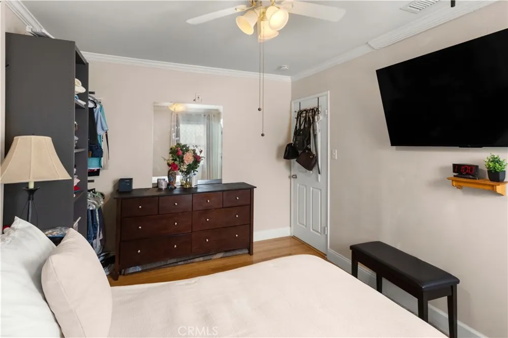 11015 Santa Gertrudes Whittier, CA 90604