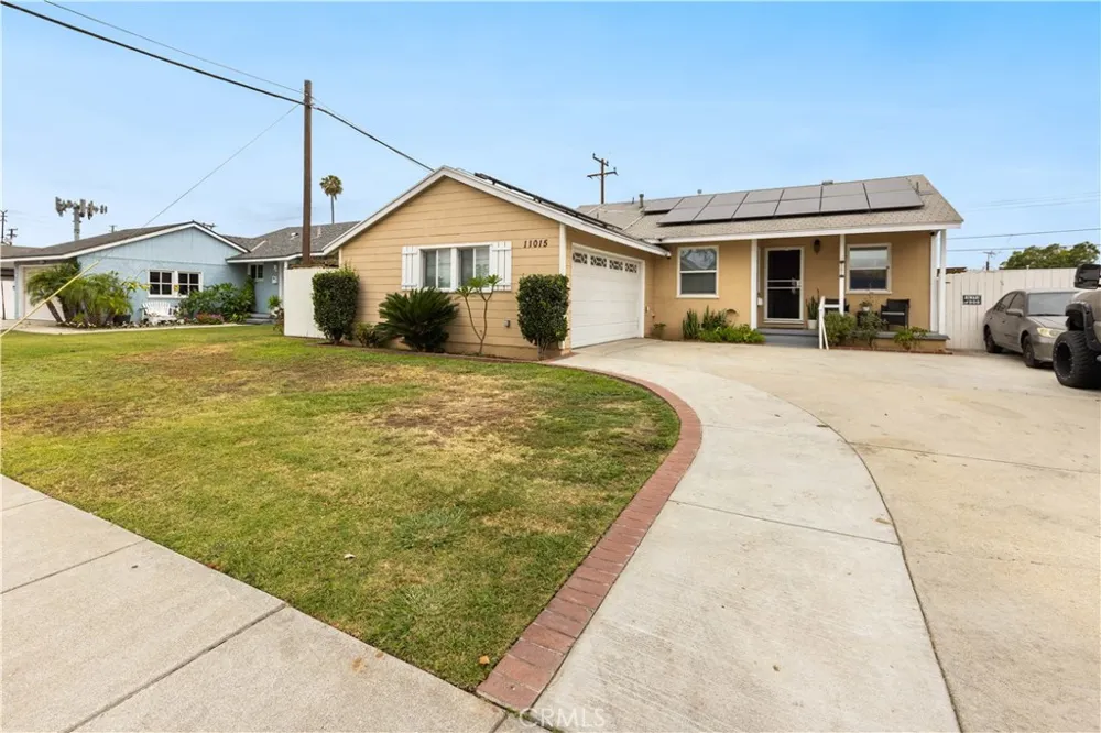 11015 Santa Gertrudes Whittier, CA 90604