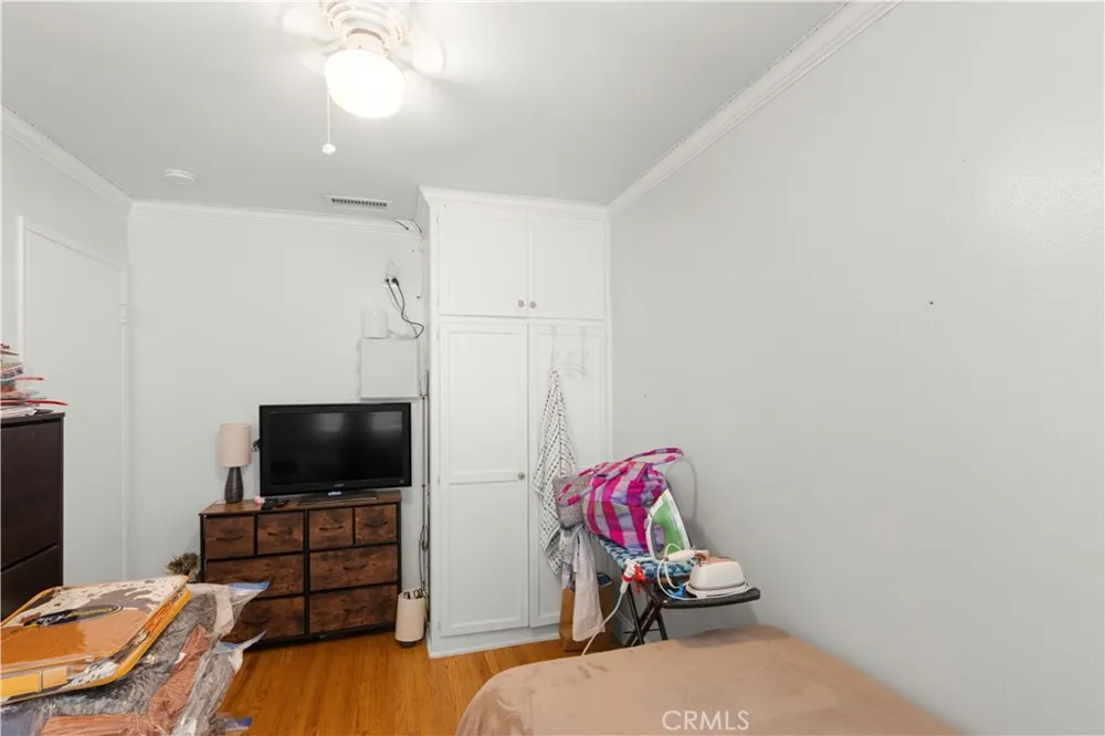 11015 Santa Gertrudes Whittier, CA 90604