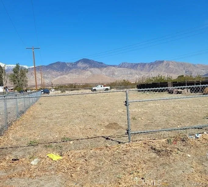14873 RIZA Cabazon, CA 92230