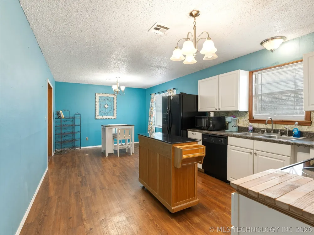 2393 Masters Sulphur, OK 73086