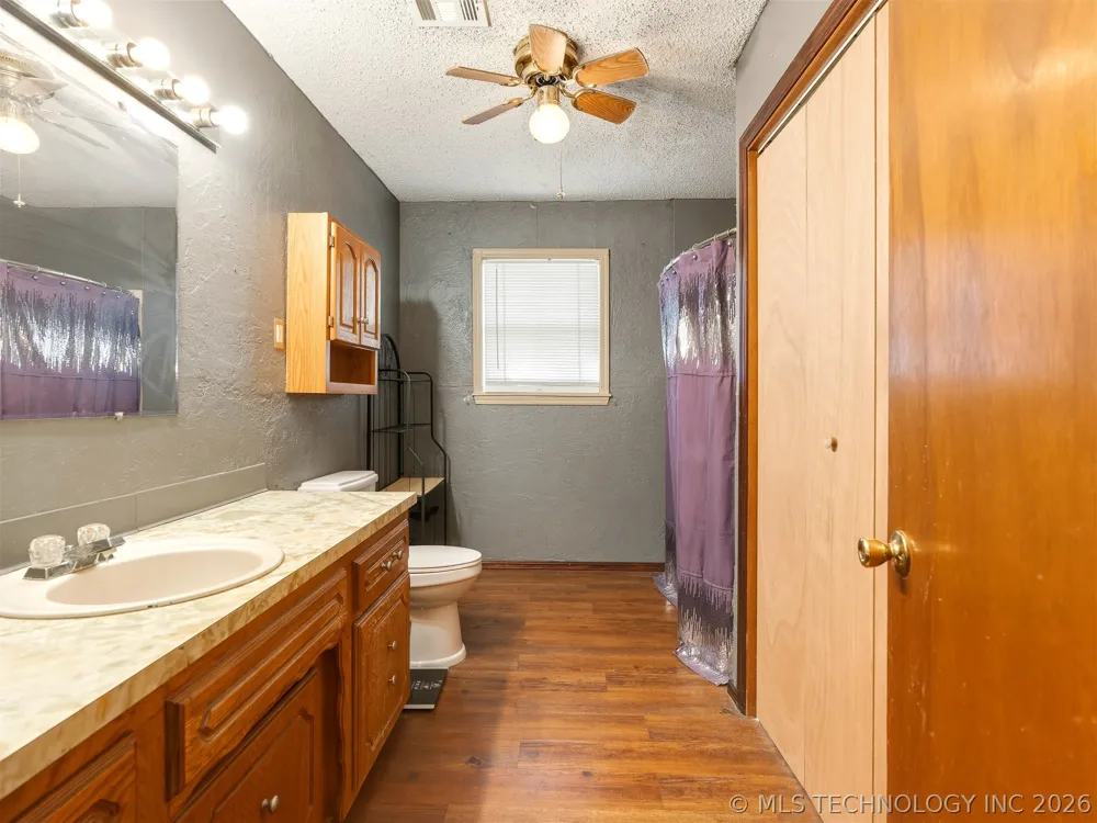 2393 Masters Sulphur, OK 73086