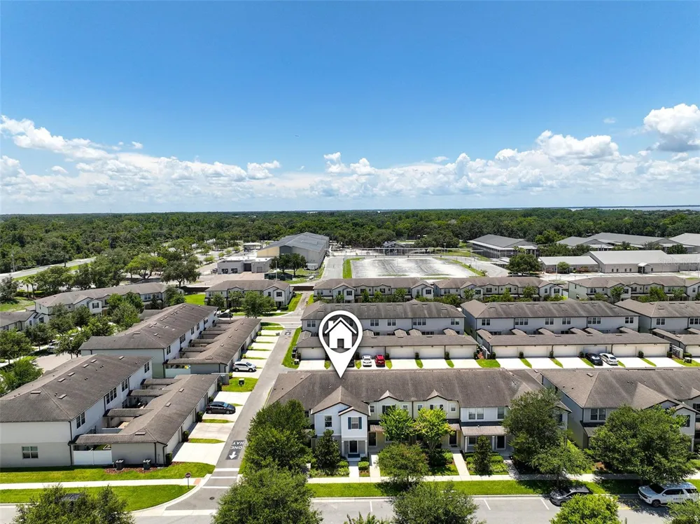 5046 WALKER STREET St Cloud, FL 34771