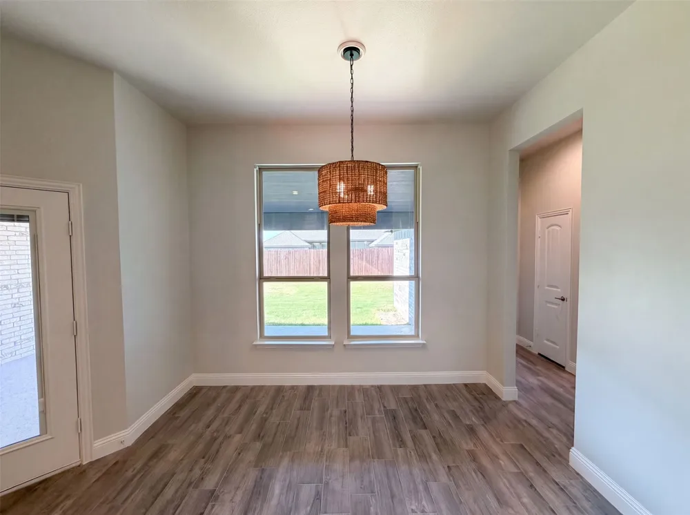1530 Woodmere Drive Krum, TX 76249