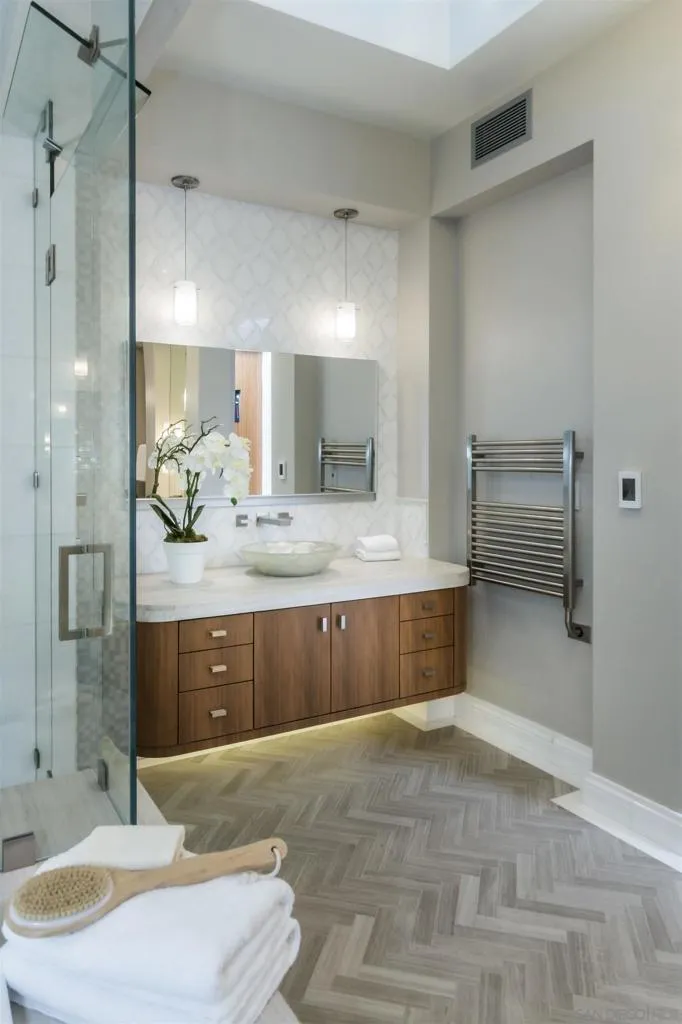 824 Neptune Ave Encinitas, CA 92024