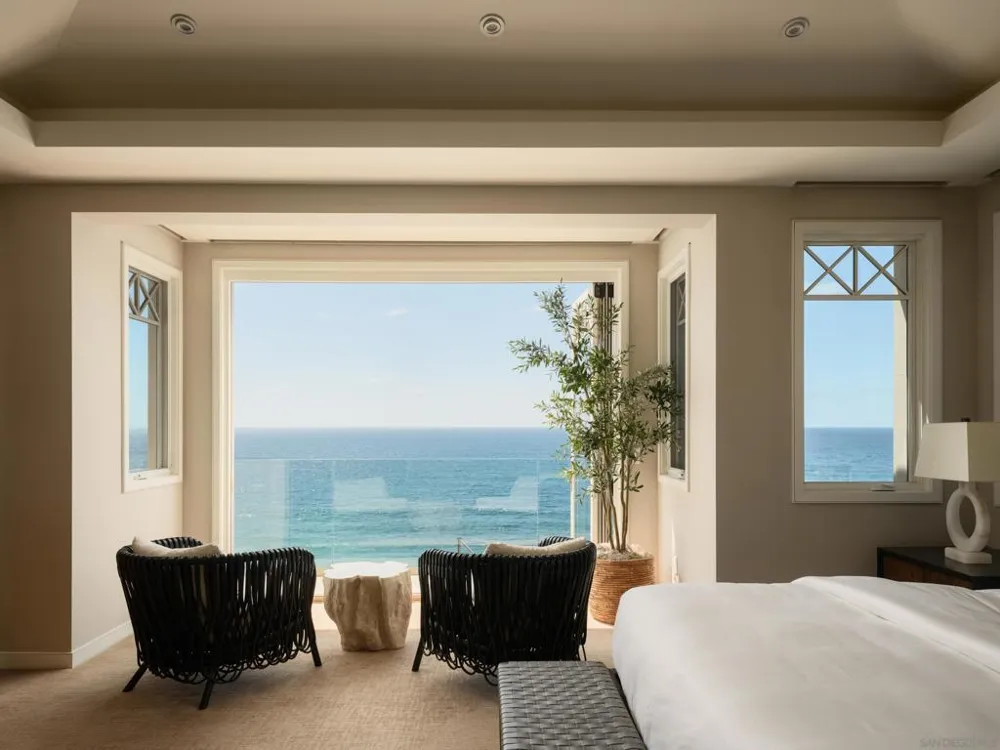 824 Neptune Ave Encinitas, CA 92024