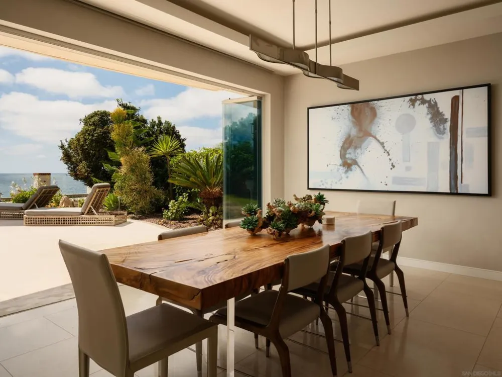 824 Neptune Ave Encinitas, CA 92024