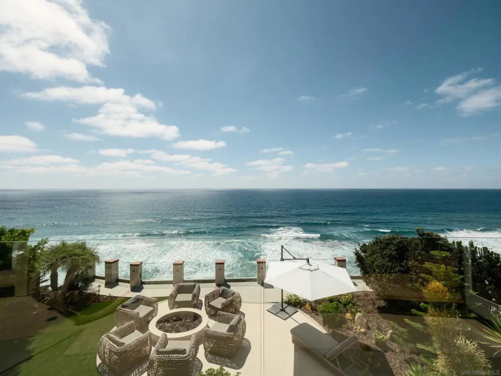 824 Neptune Ave Encinitas, CA 92024