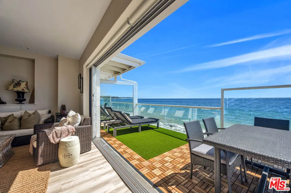 25444 Malibu Road Malibu, CA 90265