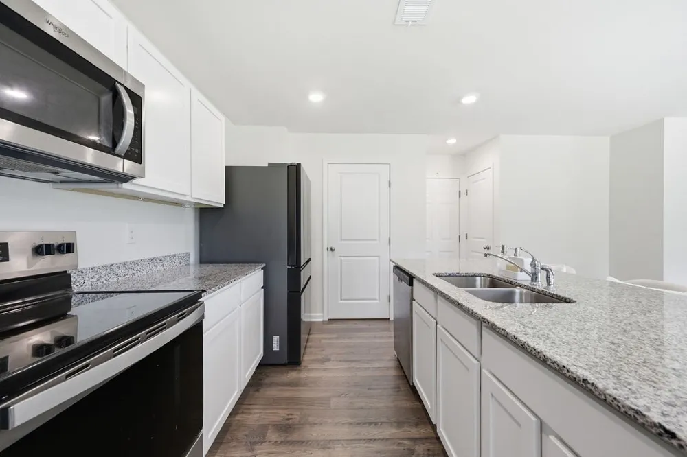 5 Draft St Rossville, GA 30741