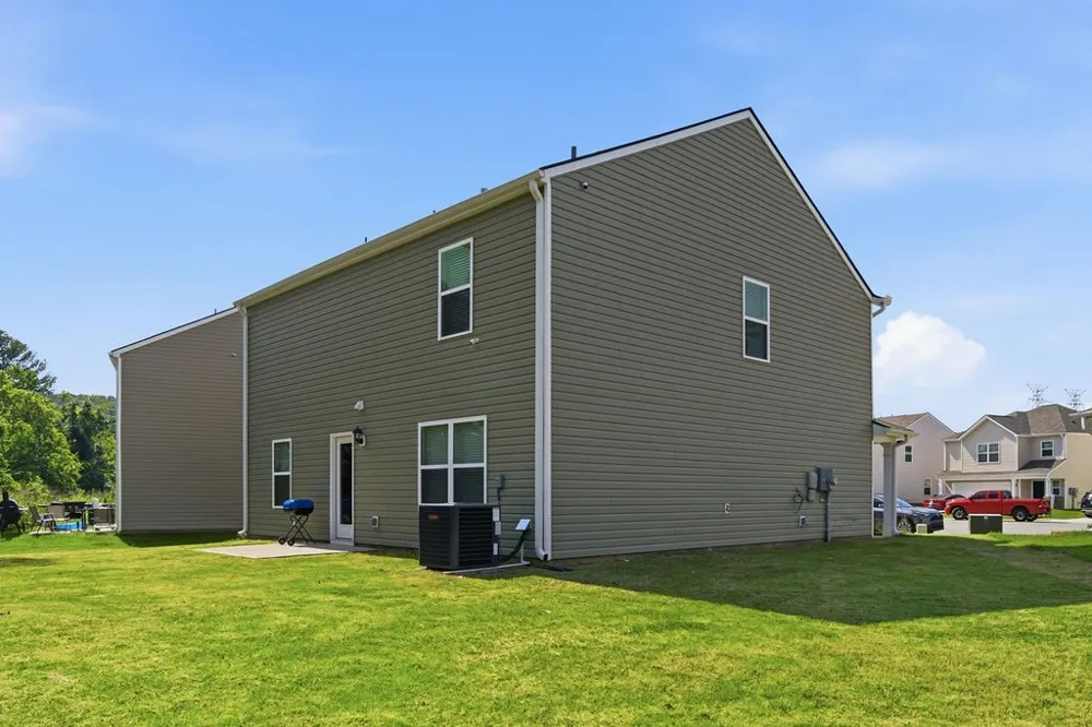 5 Draft St Rossville, GA 30741