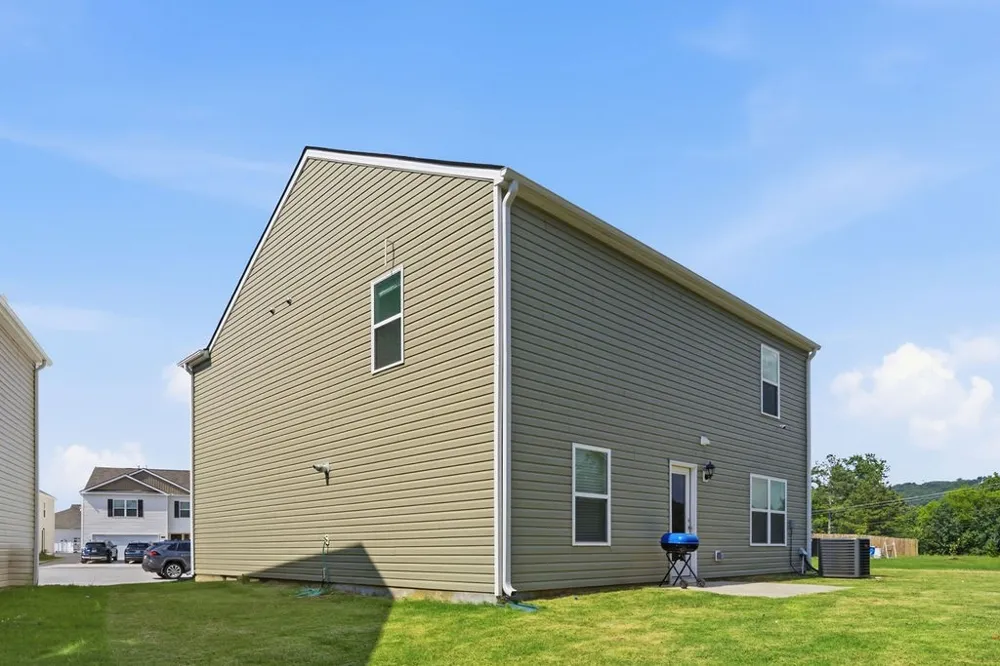 5 Draft St Rossville, GA 30741