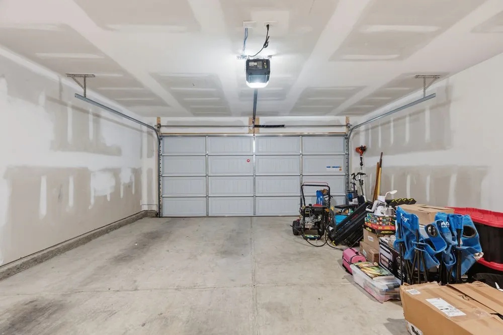 5 Draft St Rossville, GA 30741