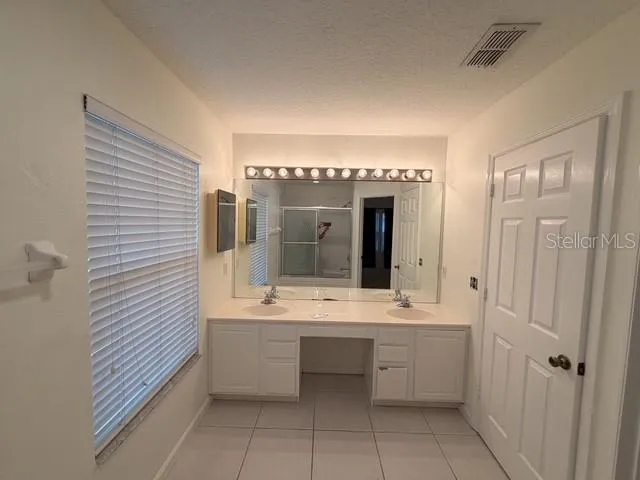 Address Not Shown Winter Park, FL 32792