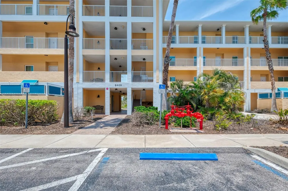 8409 PLACIDA ROAD #206 Placida, FL 33946