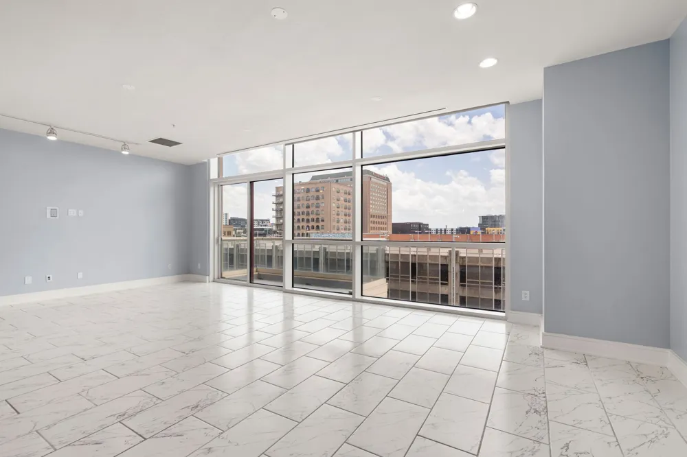 555 E 5th Street #527 Austin, TX 78701