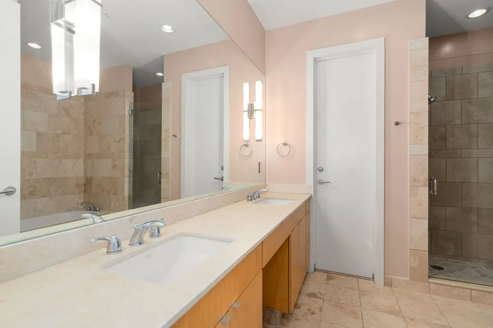 555 E 5th Street #527 Austin, TX 78701