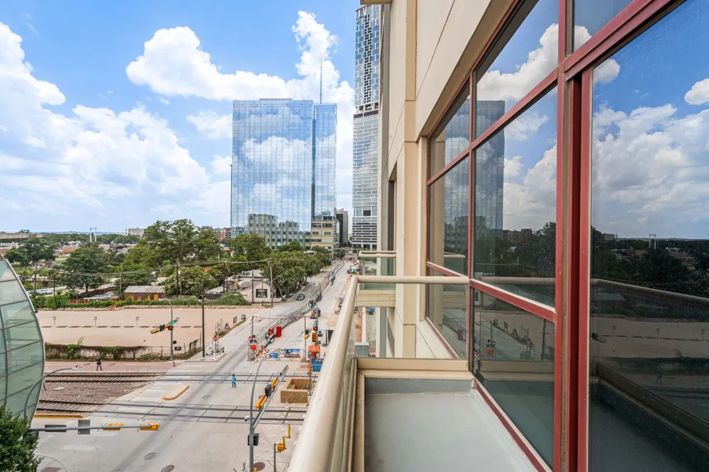 555 E 5th Street #527 Austin, TX 78701