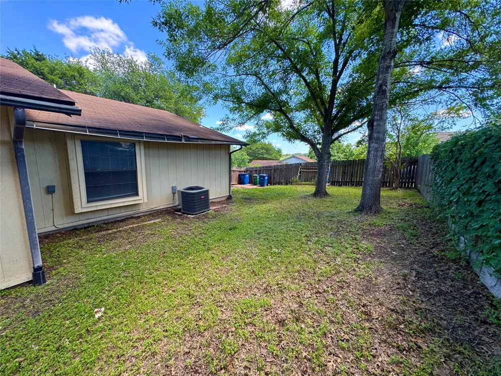 7206 Smokey Hill Road Austin, TX 78736