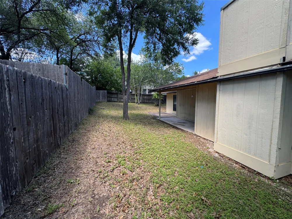 7206 Smokey Hill Road Austin, TX 78736