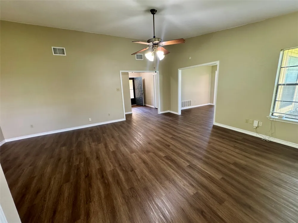7206 Smokey Hill Road Austin, TX 78736