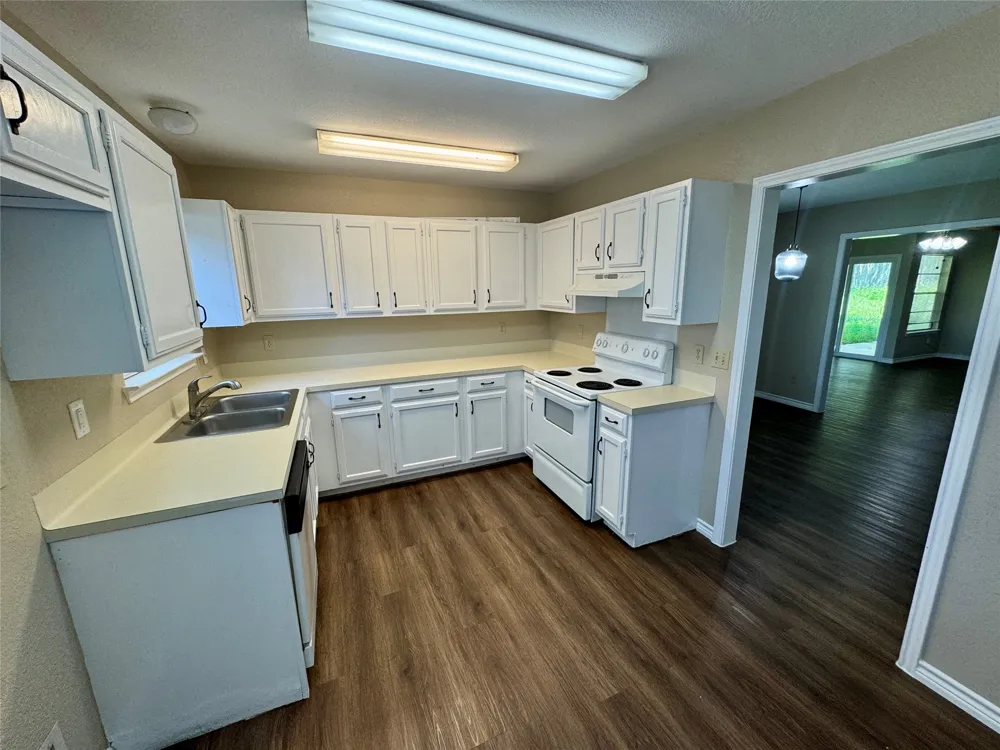 7206 Smokey Hill Road Austin, TX 78736