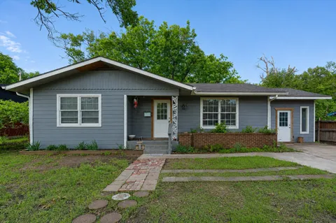 302 S 38th Street