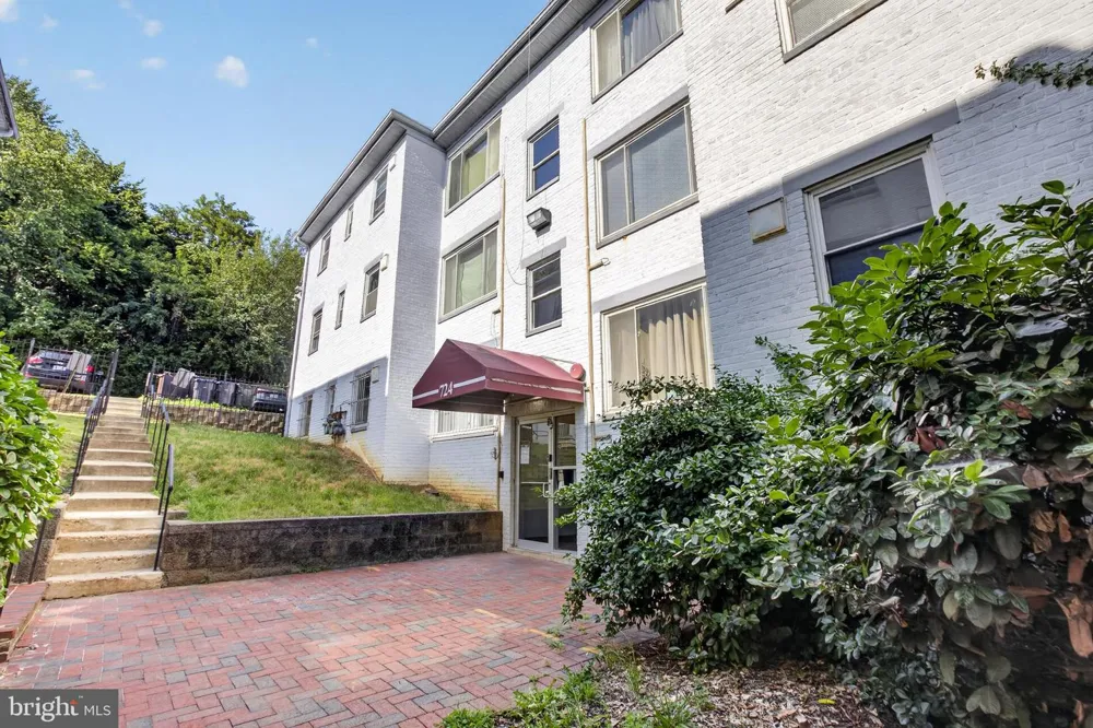724 BRANDYWINE STREET SE #103 Washington, DC 20032