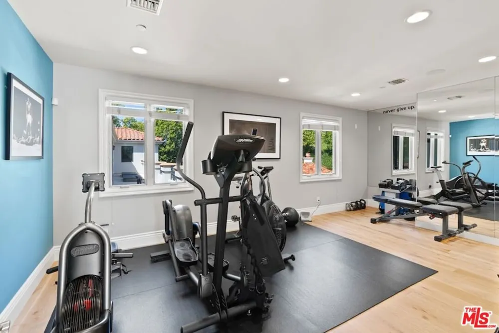 23593 Park South Street Calabasas, CA 91302