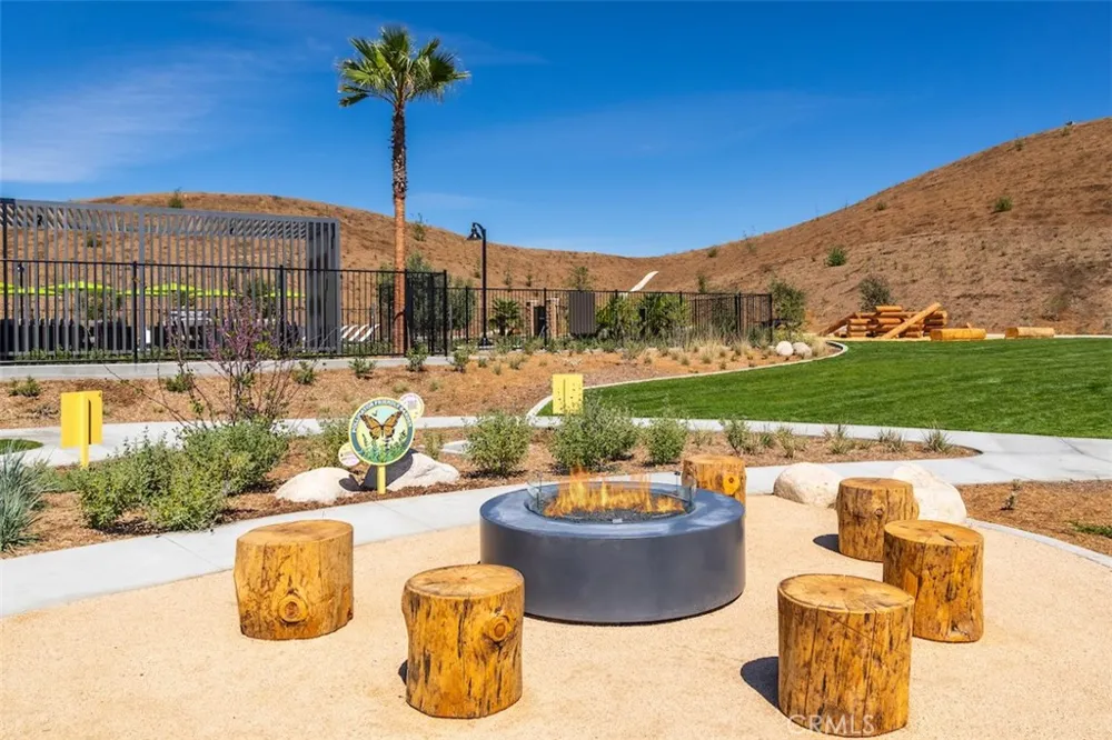 33208 Opal Glass Drive French Valley, CA 92596