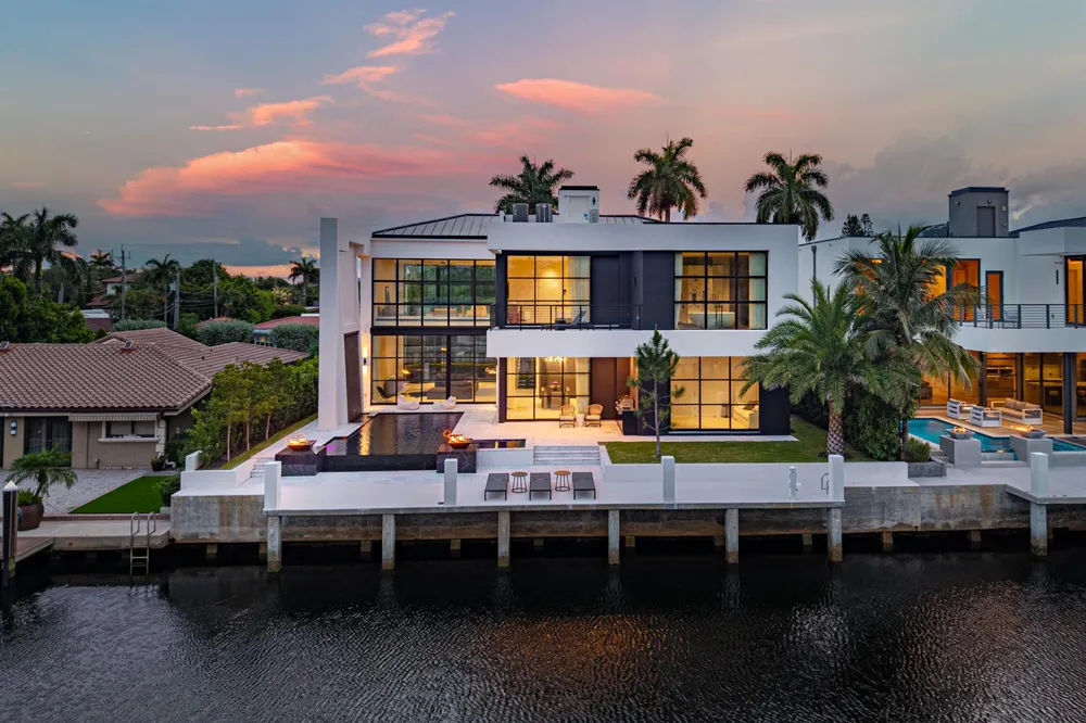 1670 E Terra Mar Drive Lauderdale By The Sea, FL 33062