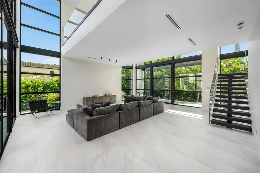 1670 E Terra Mar Drive Lauderdale By The Sea, FL 33062
