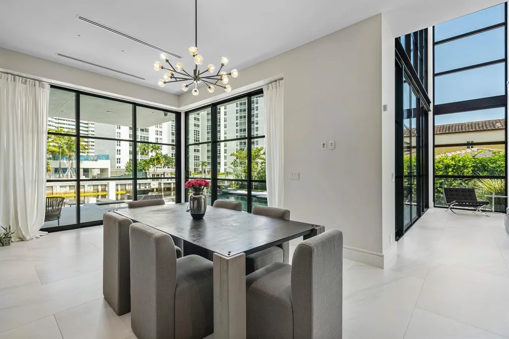 1670 E Terra Mar Drive Lauderdale By The Sea, FL 33062