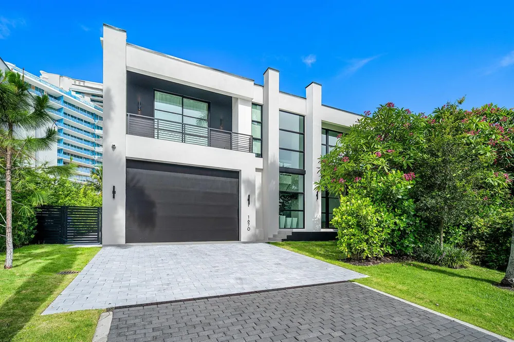 1670 E Terra Mar Drive Lauderdale By The Sea, FL 33062