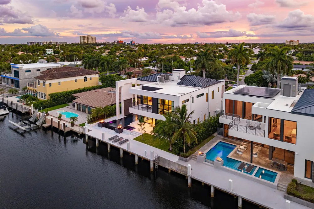 1670 E Terra Mar Drive Lauderdale By The Sea, FL 33062