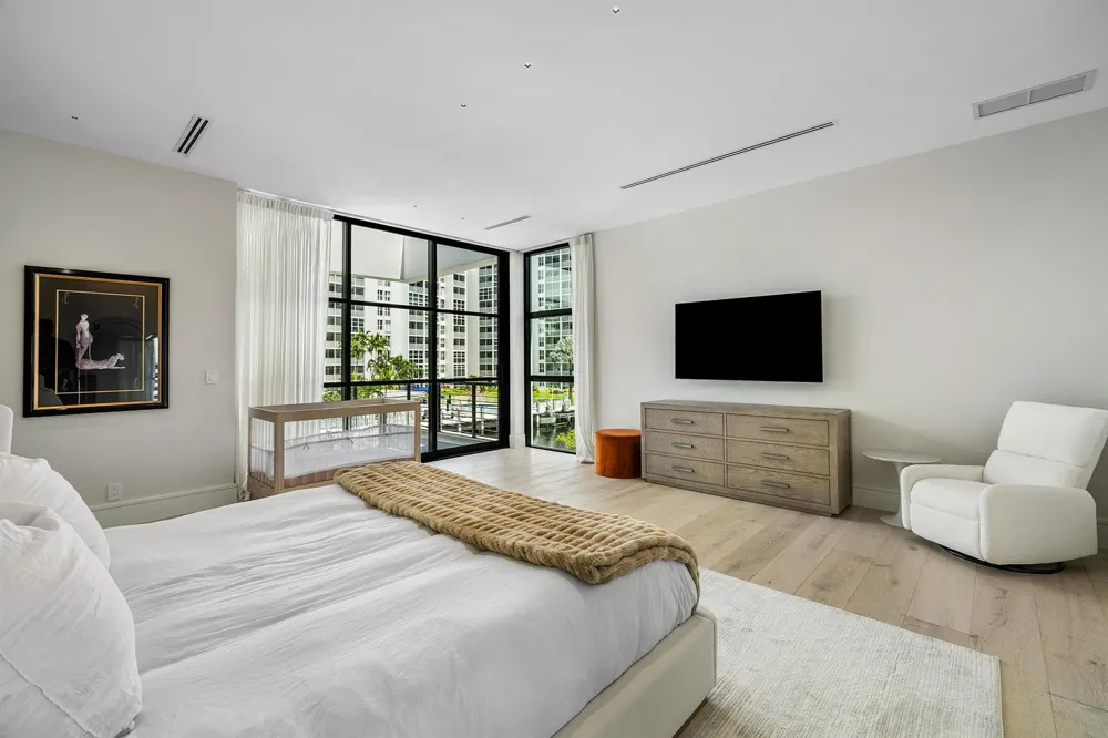 1670 E Terra Mar Drive Lauderdale By The Sea, FL 33062