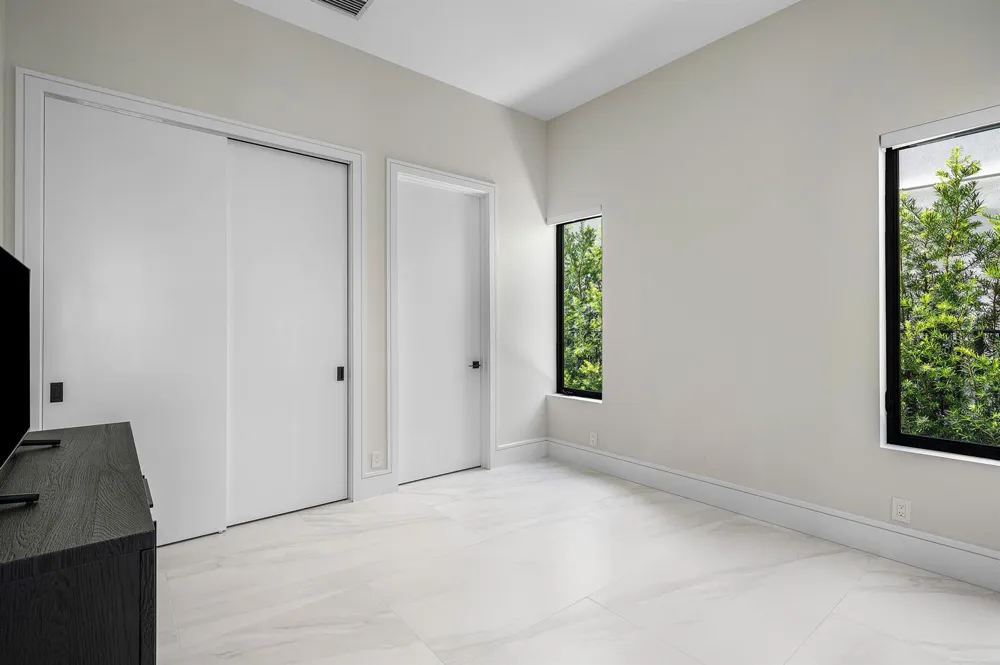 1670 E Terra Mar Drive Lauderdale By The Sea, FL 33062