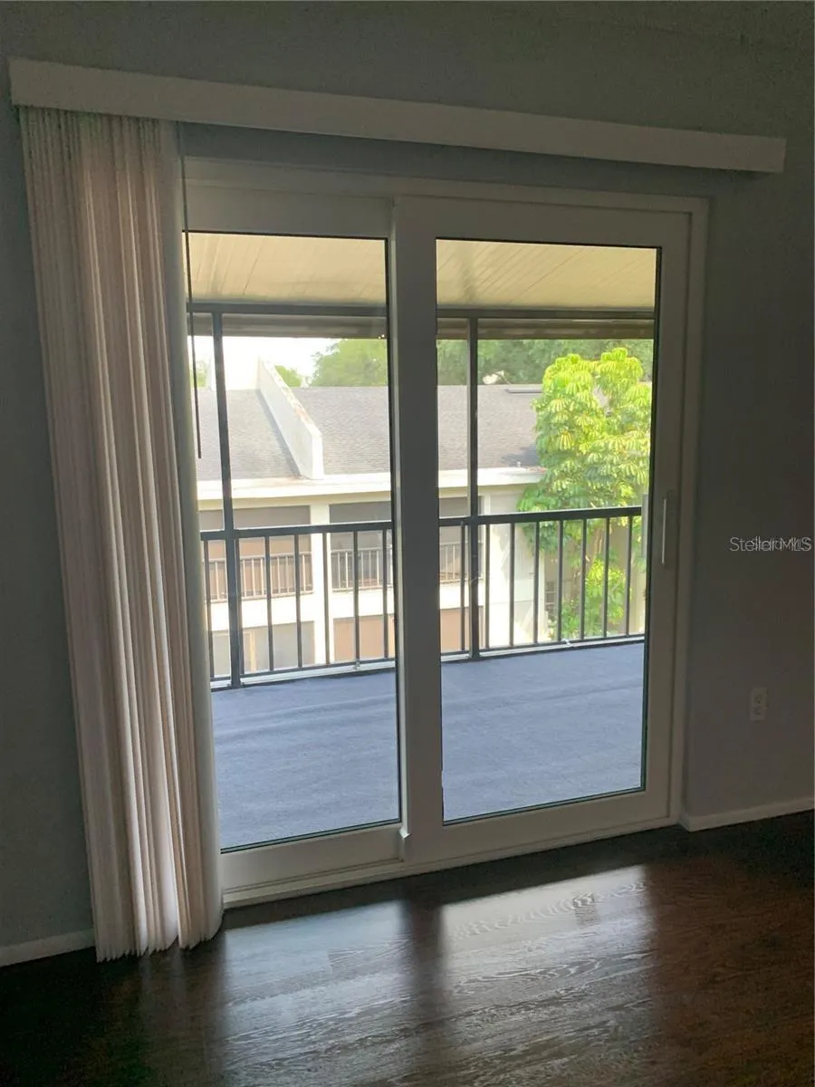 14402 REUTER STRASSE CIRCLE ##2 Tampa, FL 33613
