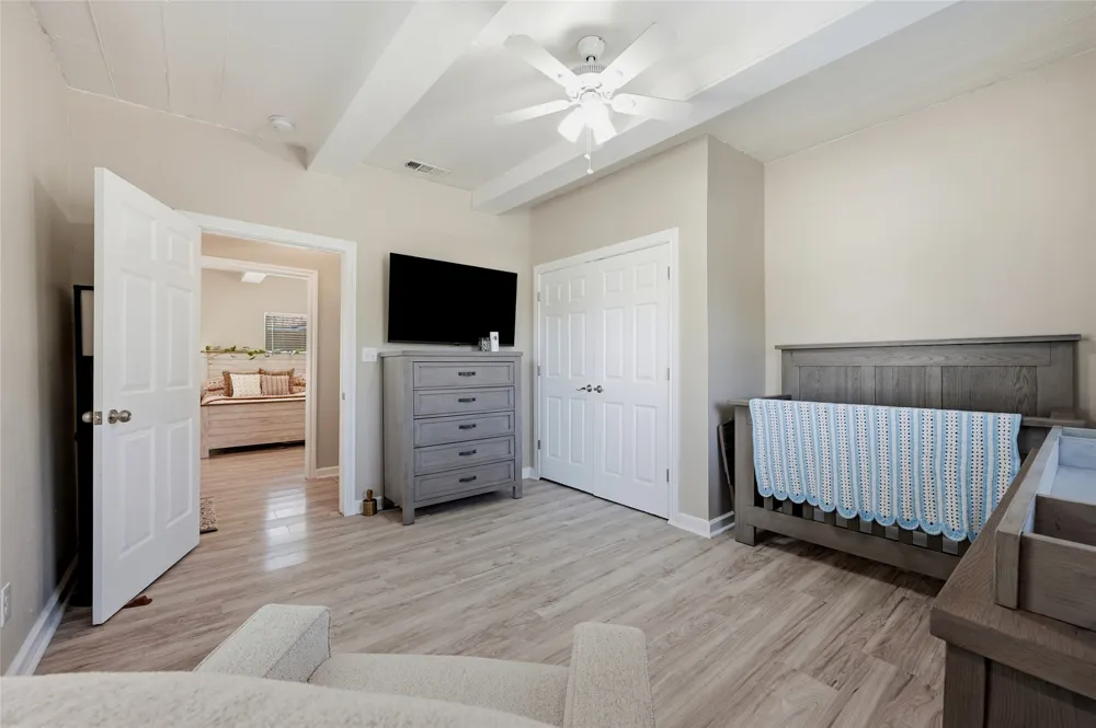 100 Buchanan Street Whitesboro, TX 76273