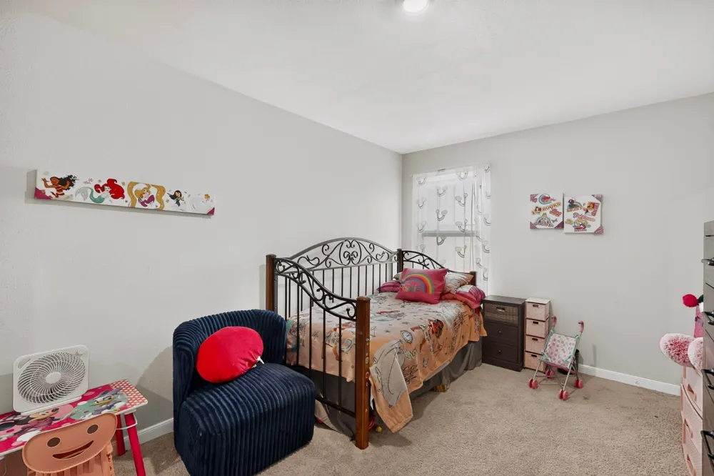 218 Banjo Trail Newark, TX 76071