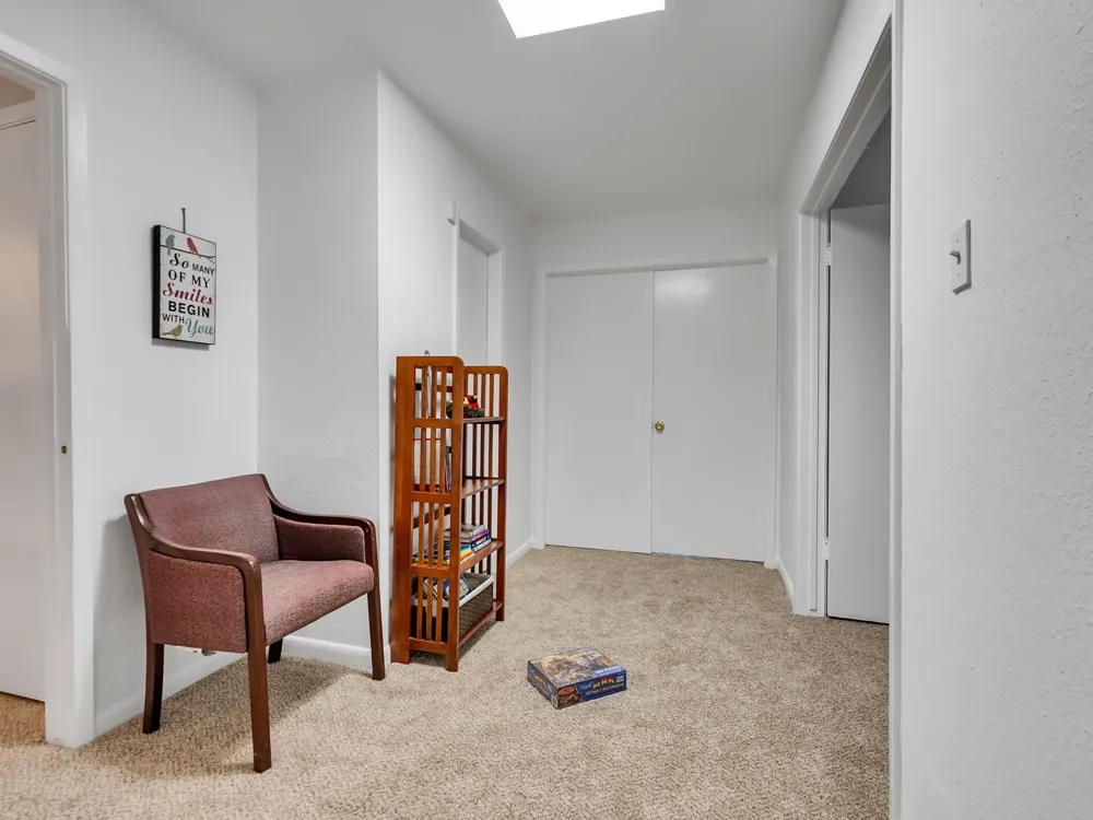 16811 Stardale Lane Friendswood, TX 77546