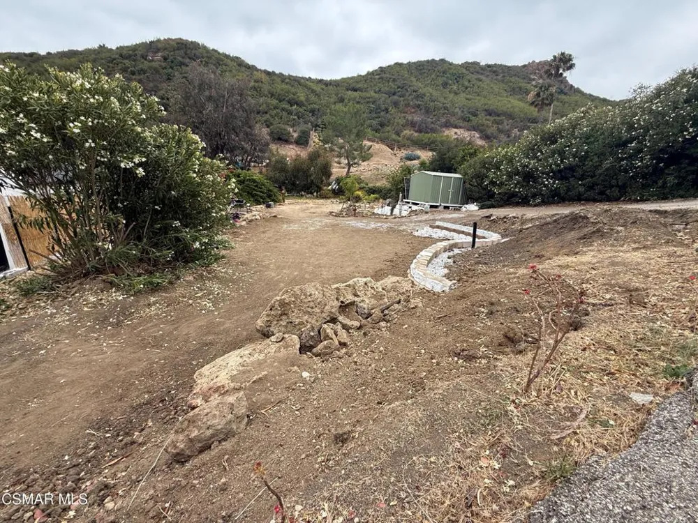 1616 Lookout Drive Agoura Hills, CA 91301