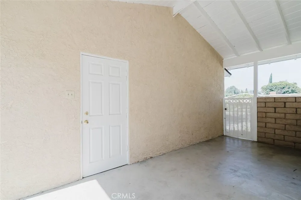 10826 Blucher Avenue Granada Hills, CA 91344