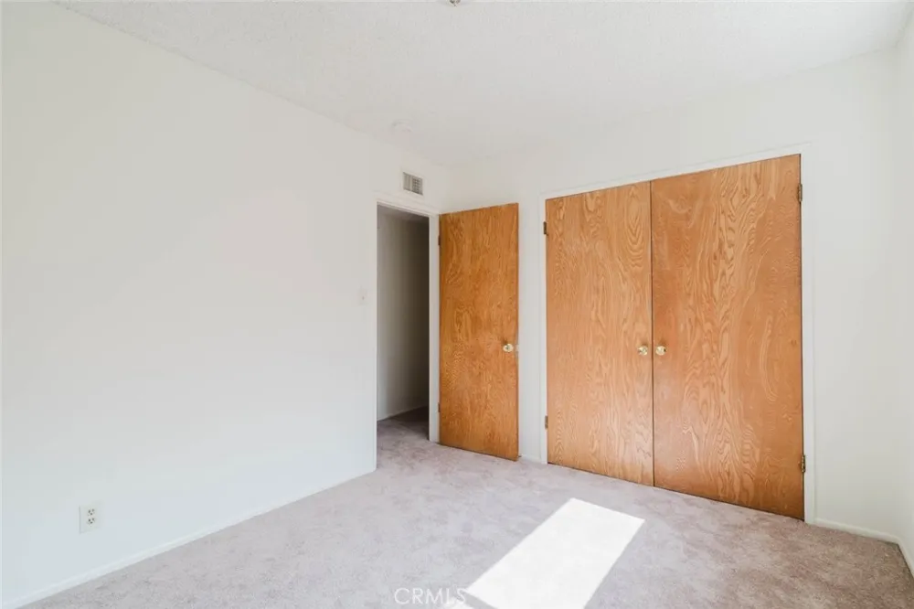 10826 Blucher Avenue Granada Hills, CA 91344