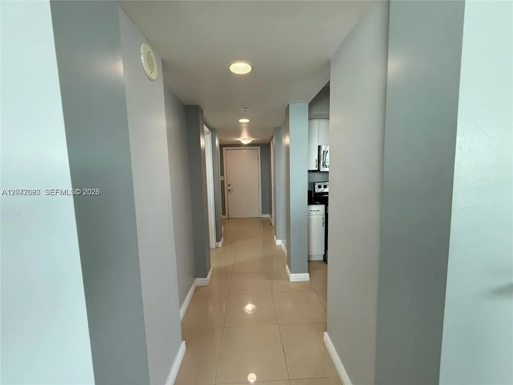 9201 Collins Ave #521 Surfside, FL 33154