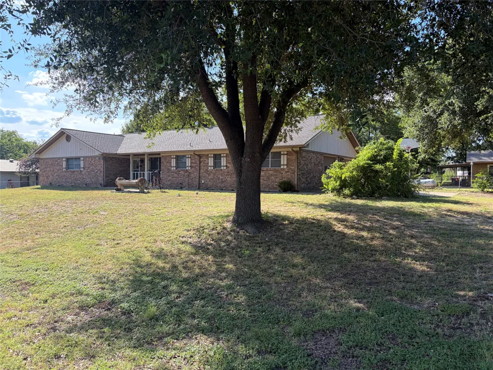 531 Sierra Drive Rockdale, TX 76567