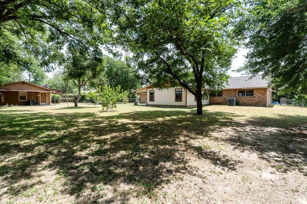 531 Sierra Drive Rockdale, TX 76567