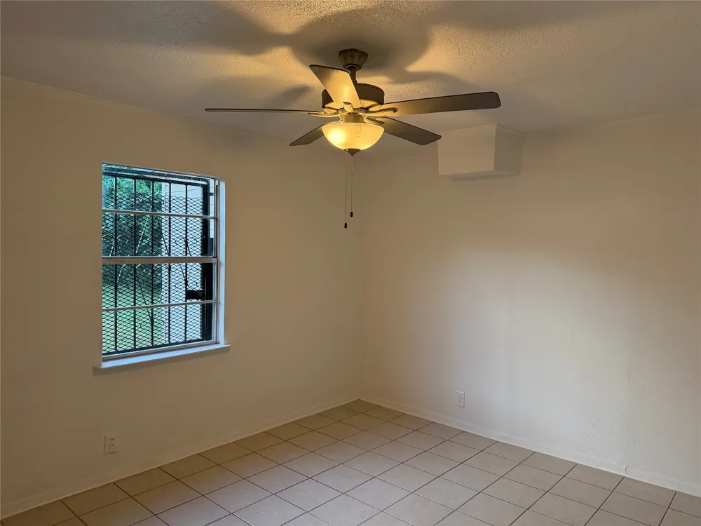 1060 Gardner Road Austin, TX 78721