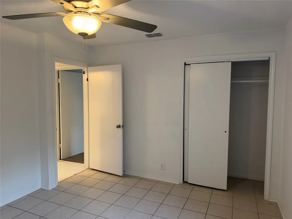 1060 Gardner Road Austin, TX 78721